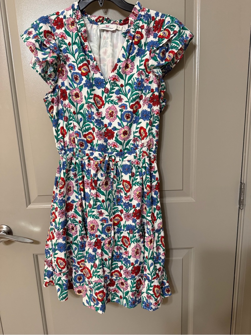 Vineyard Vines White Floral V-Neck Tie-Waist Casual Dress